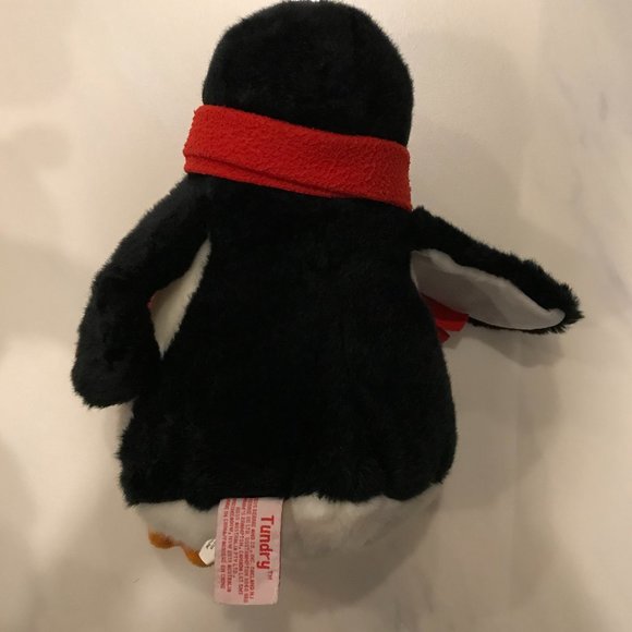 Huggable Penguin - Picture 2 of 2